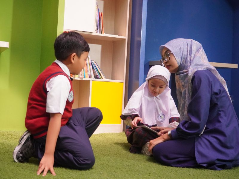 Melatih Anak Bersabar dan Mengendalikan Diri dalam Kehidupan Sehari-hari