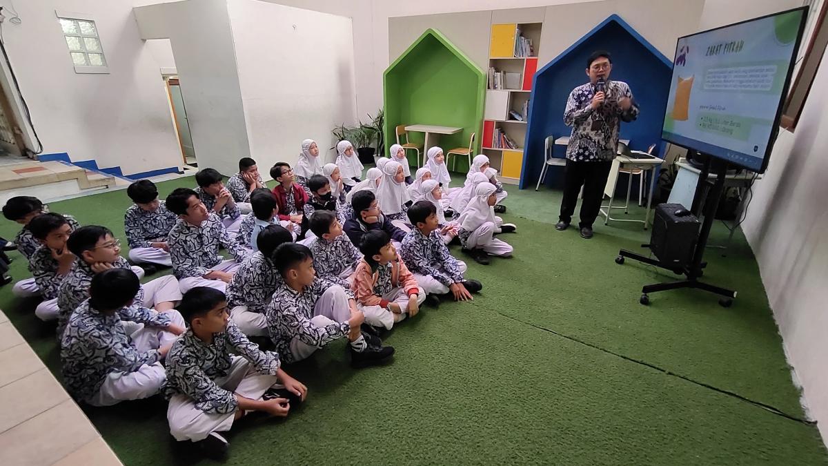 Learning to Lead with Trust: Zakat Officer Training for Grade 4–6 Students
